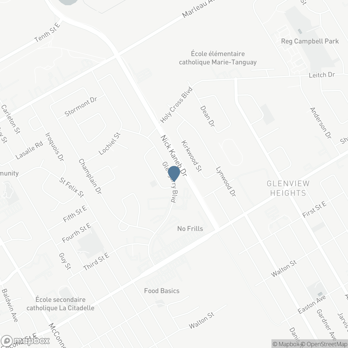 724 GLENGARRY BOULEVARD, Cornwall, Ontario K6H 6E7